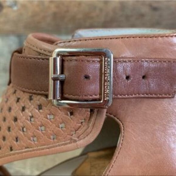 Vince Camuto - Heels - Tan, Peep Toe, Laser Cut - Picture 2 of 4